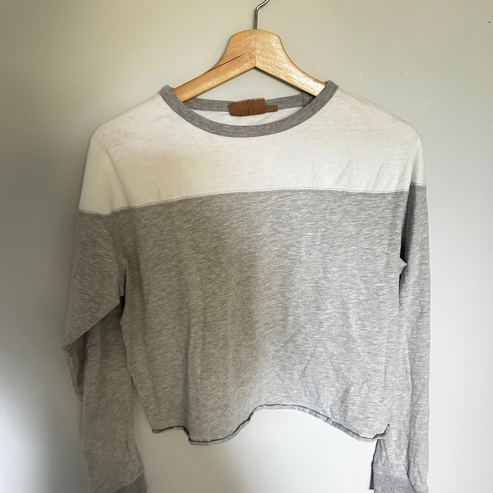 Comfy Harlow Gray Crop Long Sleeve